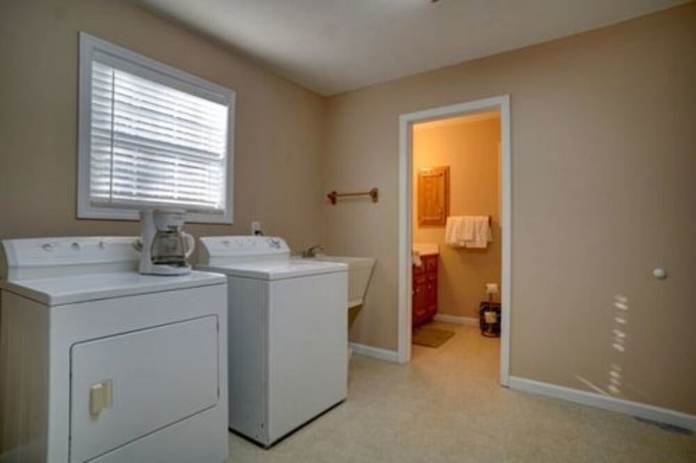 Paradise Cabins, Resort & Spa