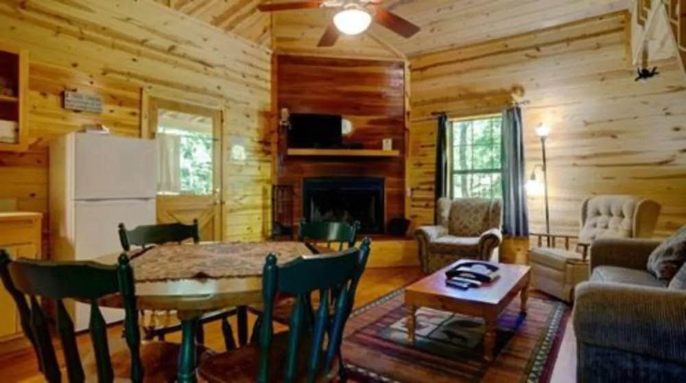 Paradise Cabins, Resort & Spa