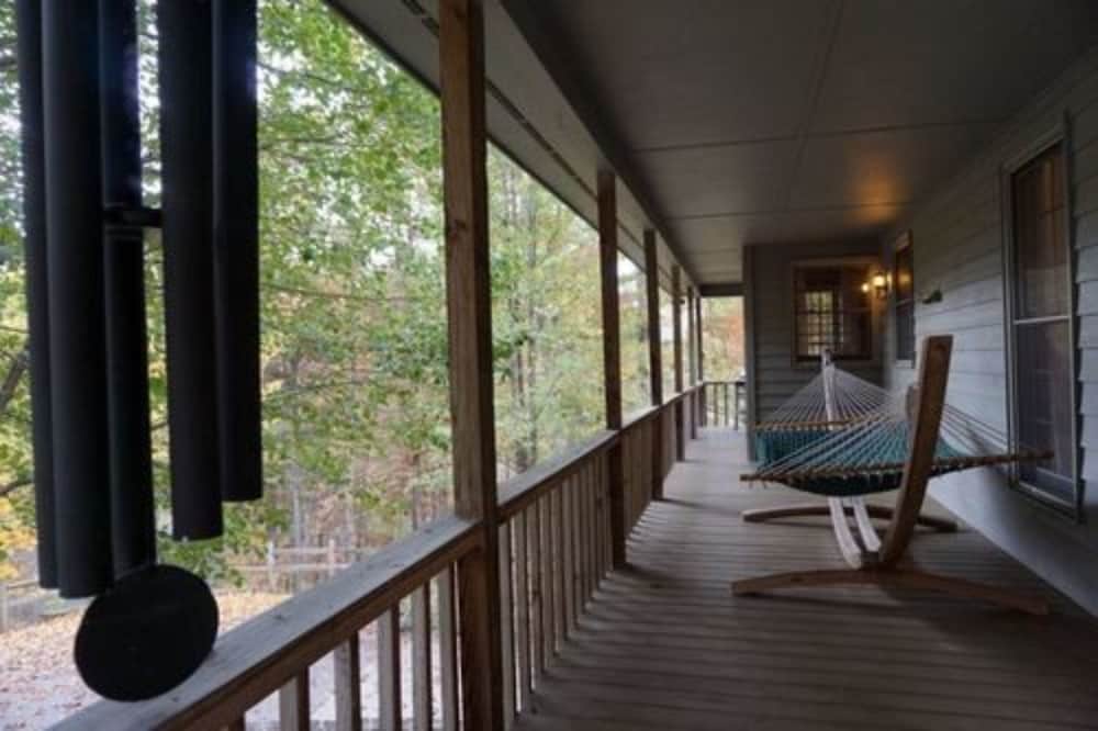 Paradise Cabins, Resort & Spa