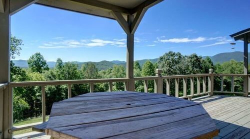 Paradise Cabins, Resort & Spa