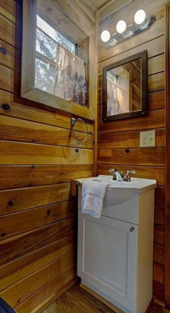 Paradise Cabins, Resort & Spa