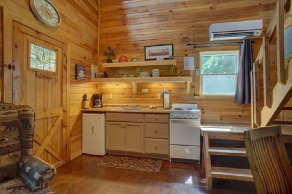 Paradise Cabins, Resort & Spa