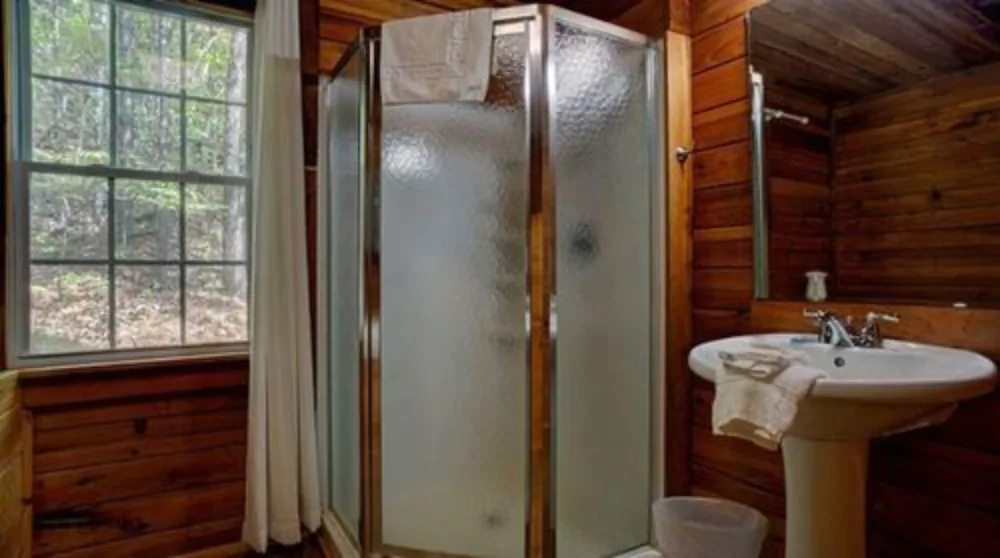 Paradise Cabins, Resort & Spa