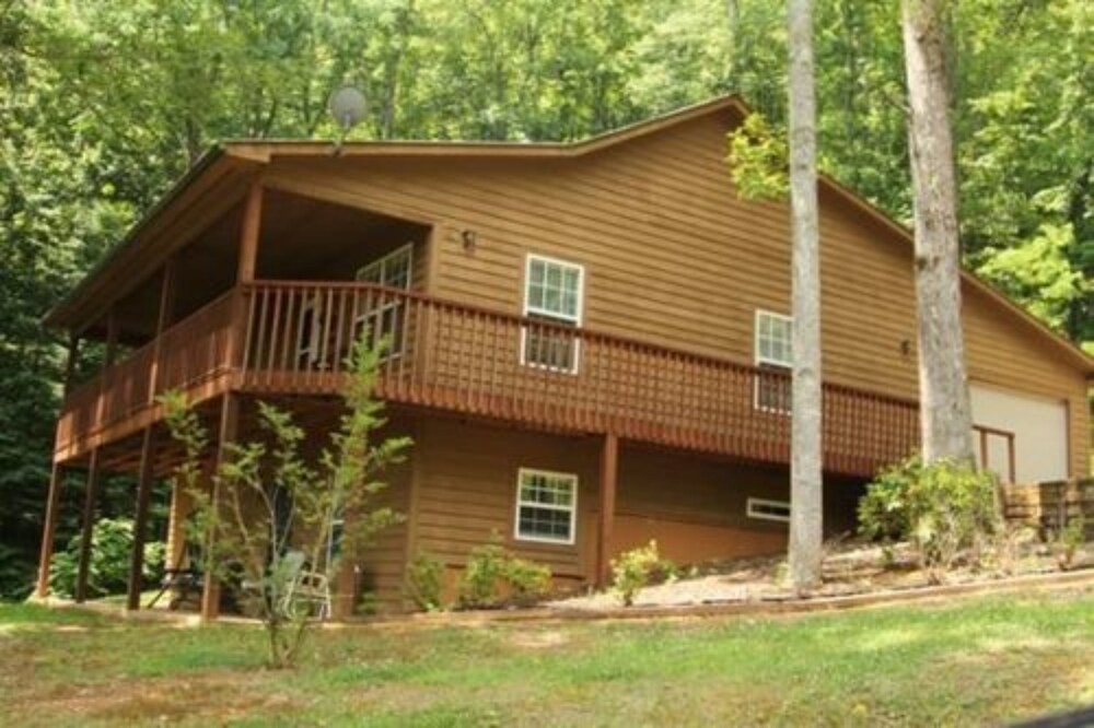 Paradise Cabins, Resort & Spa