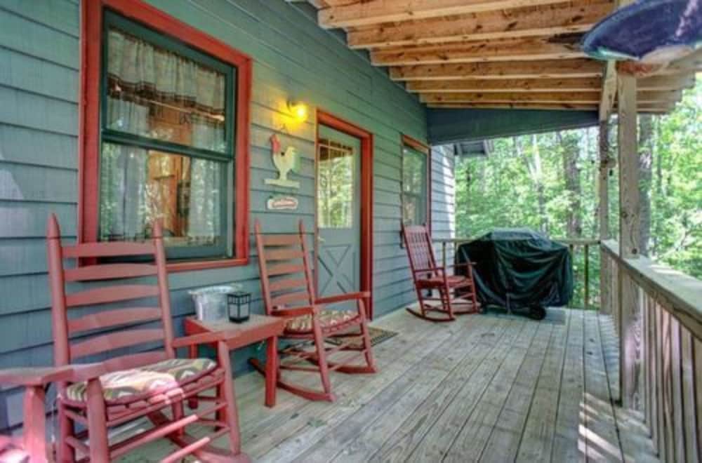 Paradise Cabins, Resort & Spa