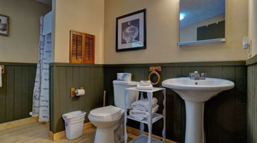 Paradise Cabins, Resort & Spa