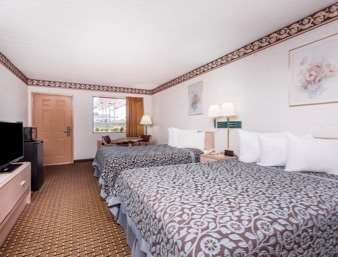 Days Inn by Wyndham Byron