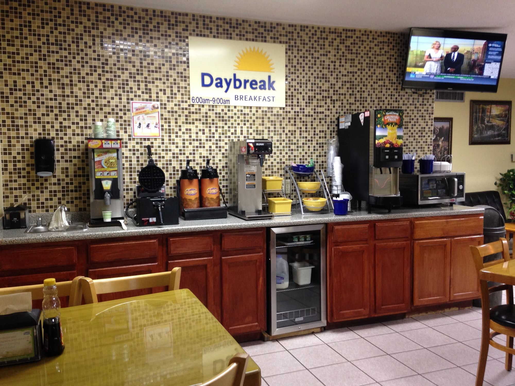 Days Inn by Wyndham Byron