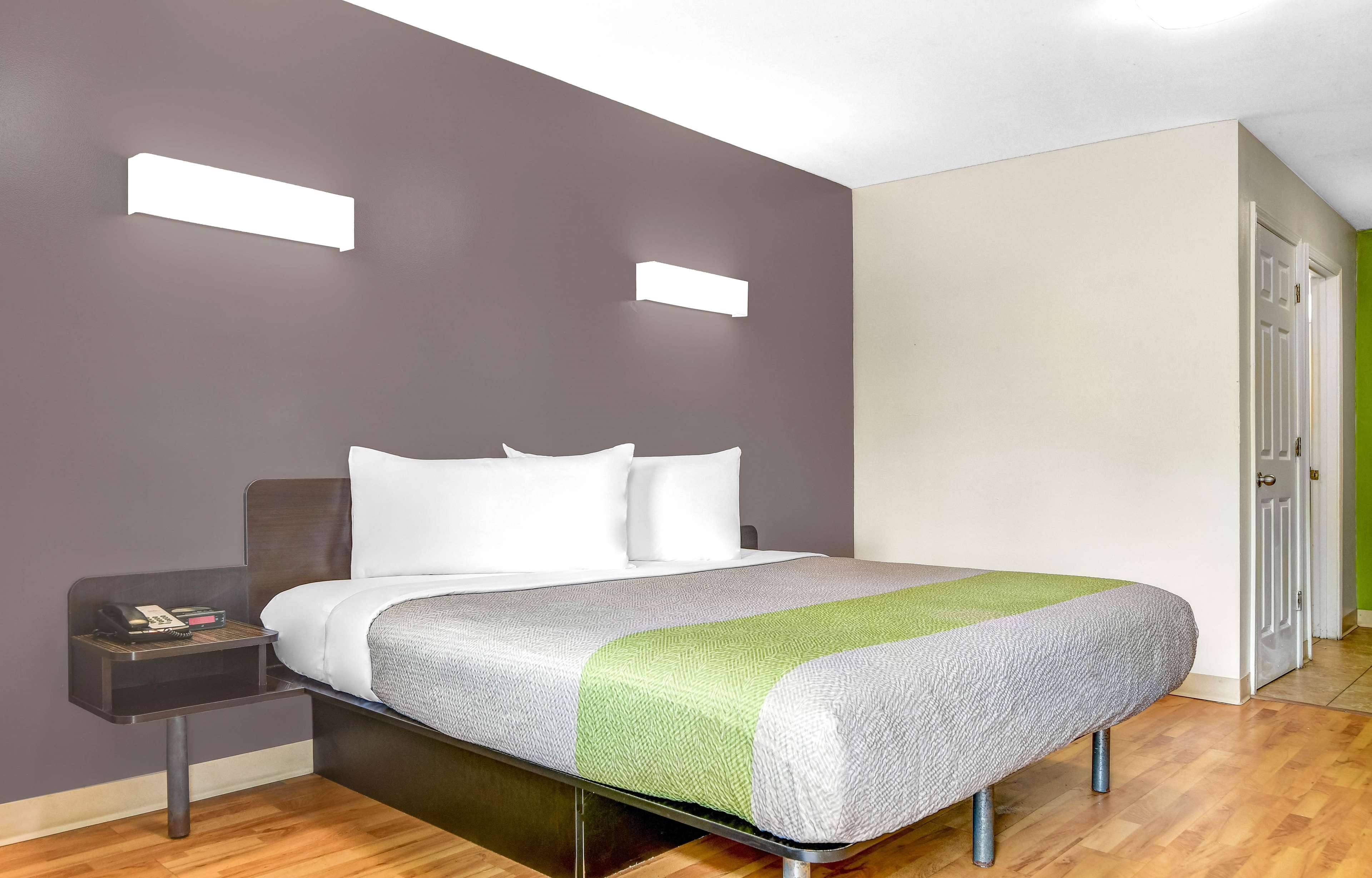 Studio 6 Atlanta, GA - Chamblee