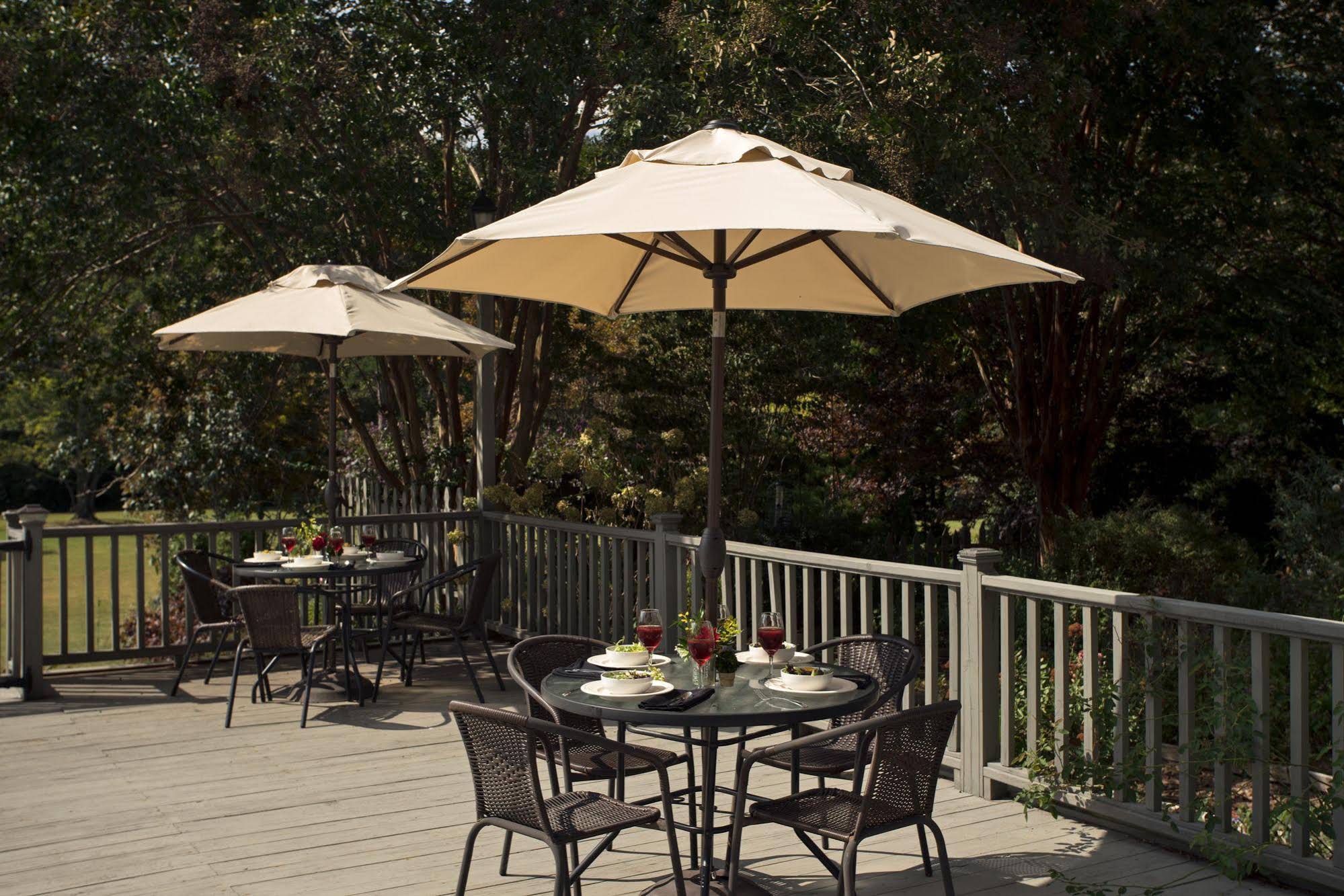 Glen-Ella Springs Inn & Restaurant