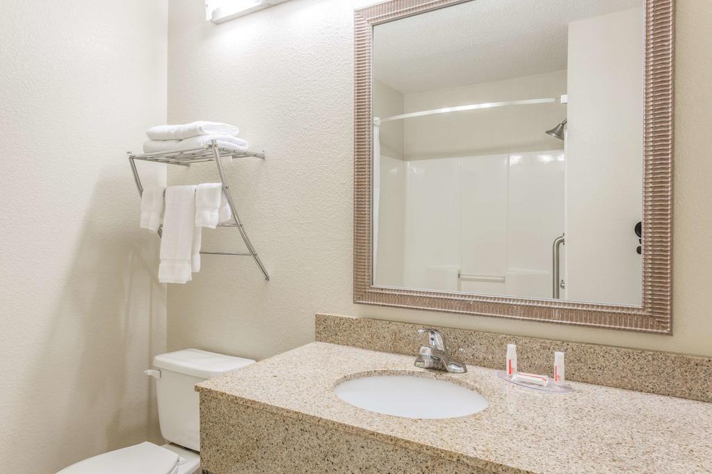 Baymont by Wyndham Cornelia