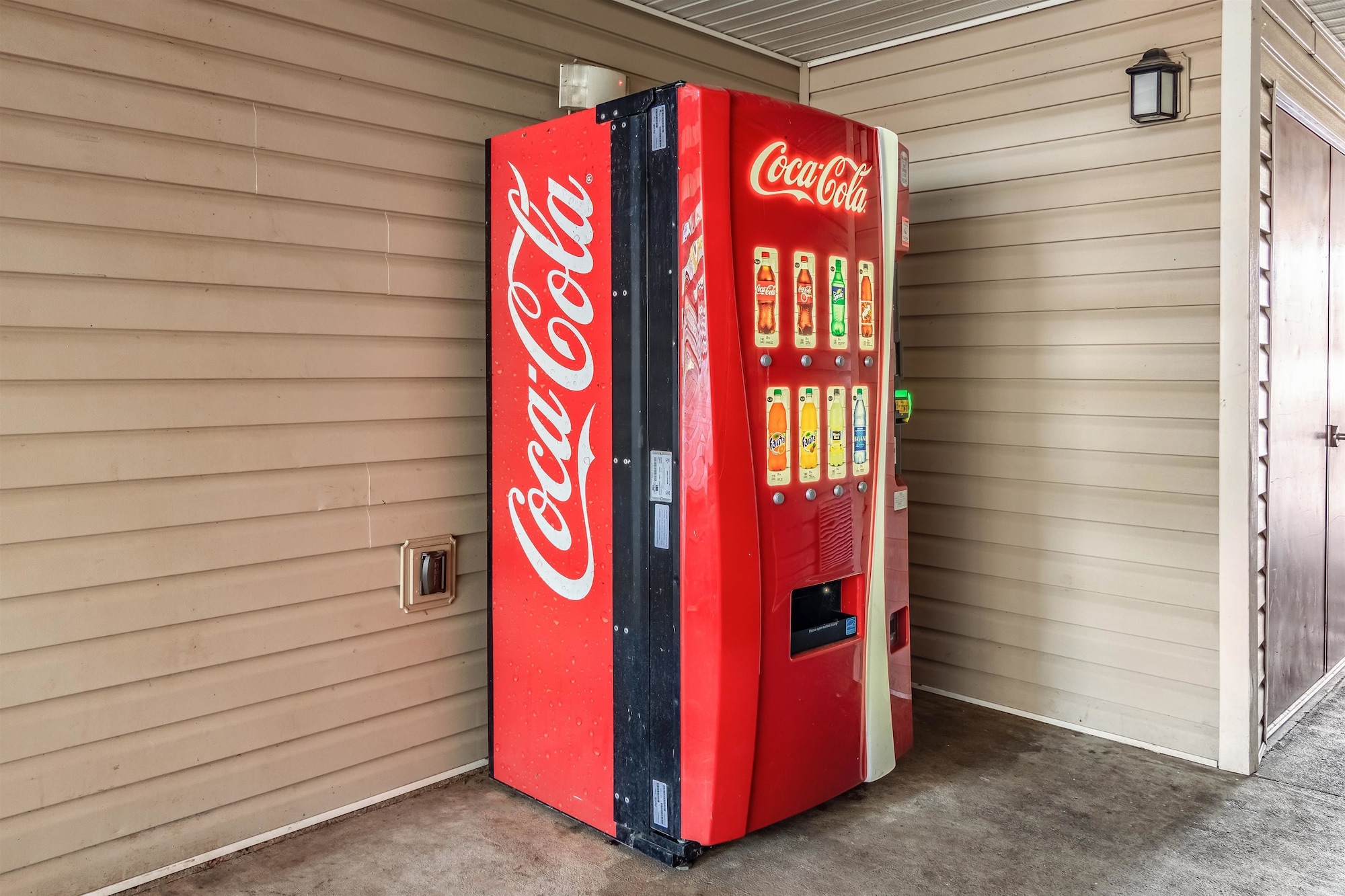 HomeTowne Studios Covington, GA