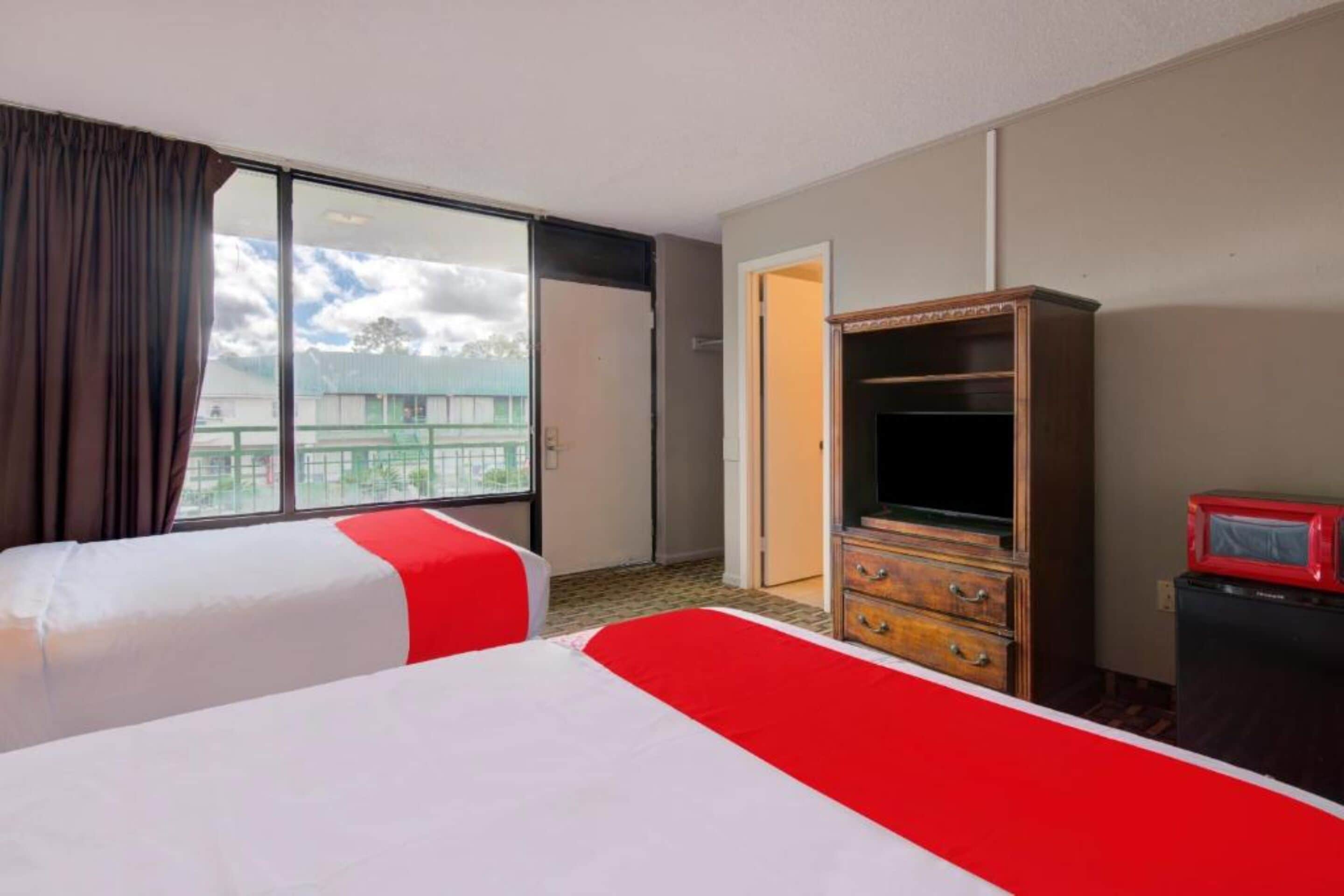 OYO Hotel Douglas GA US-441