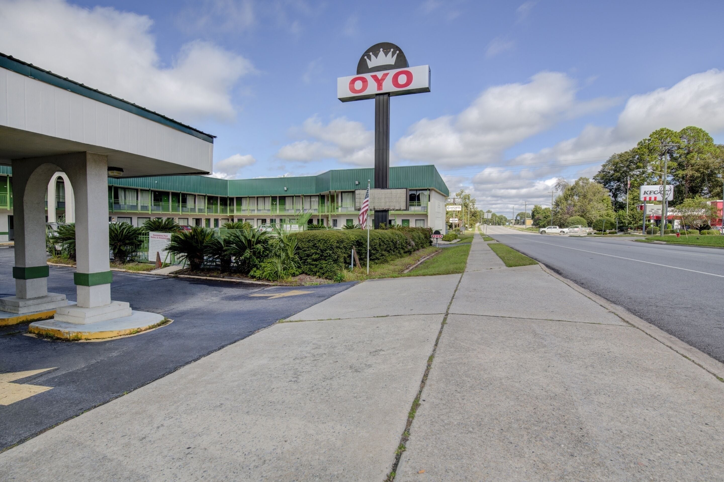 OYO Hotel Douglas GA US-441