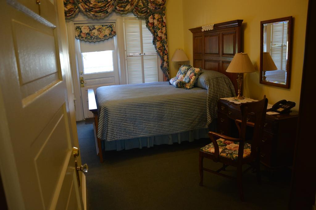 Page House Bed and Breakfast