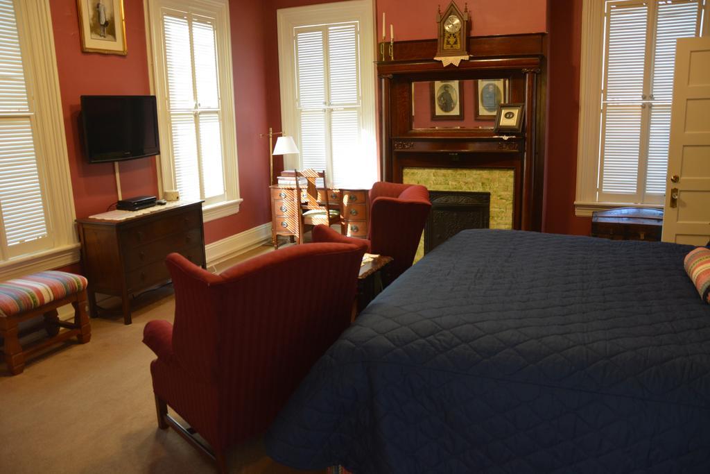 Page House Bed and Breakfast