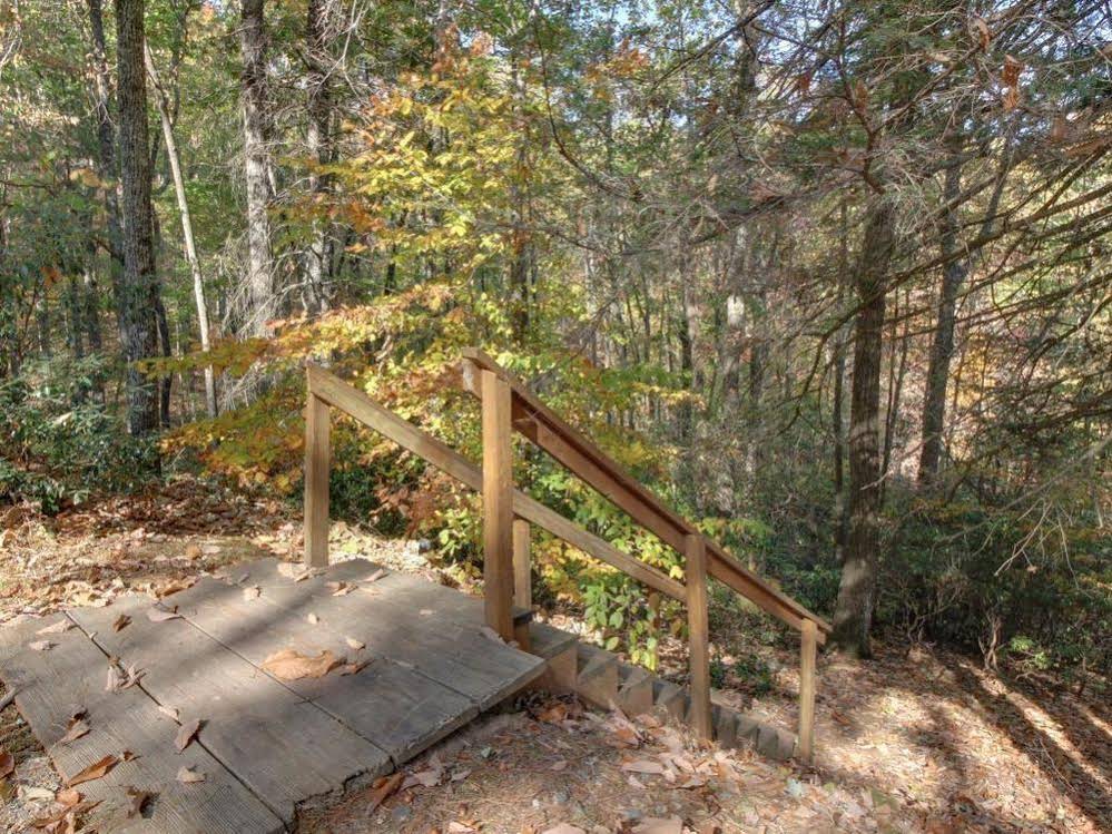 Cherokee Point Cabin