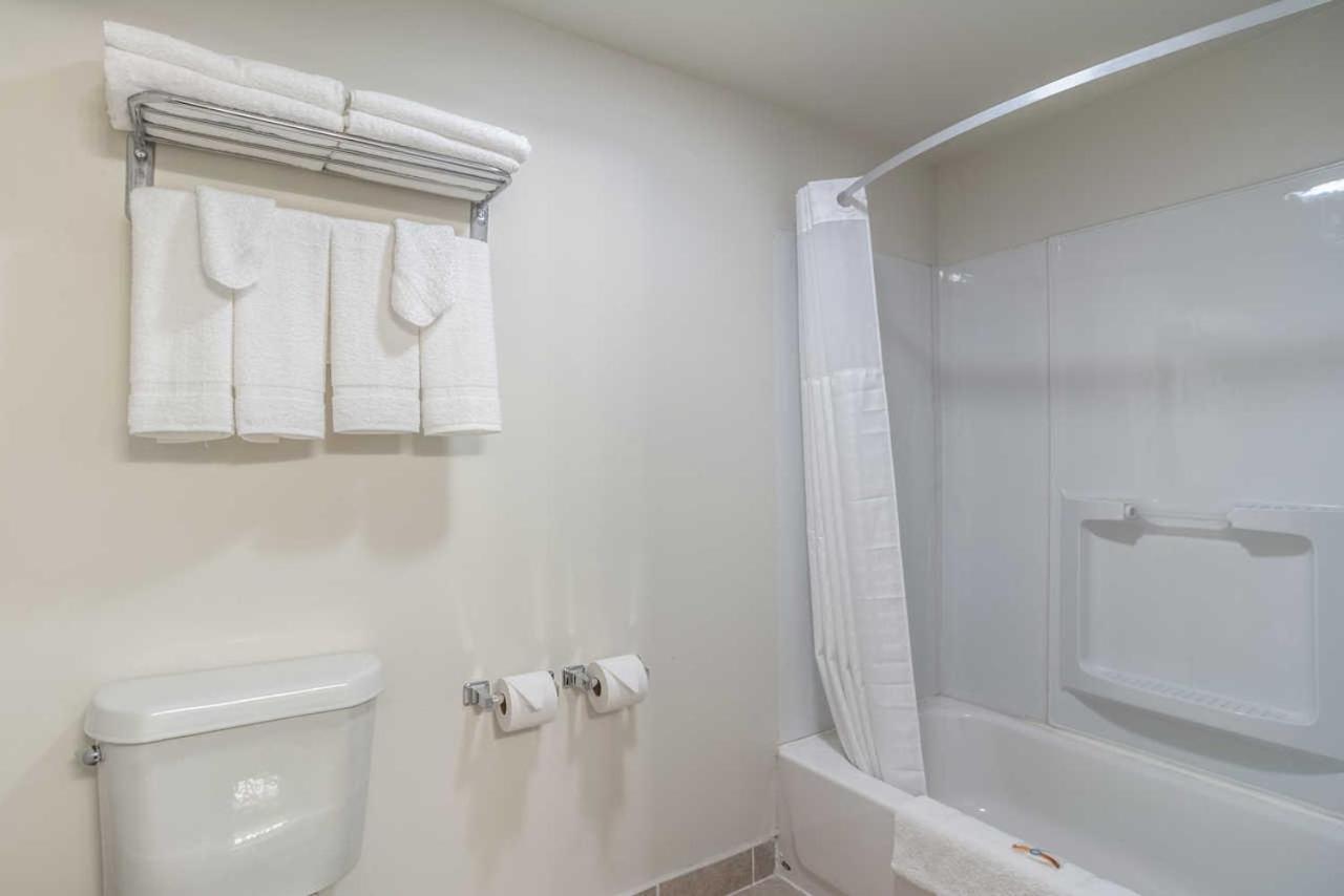 Days Inn by Wyndham Hartsfield Jackson Atlanta Airport West