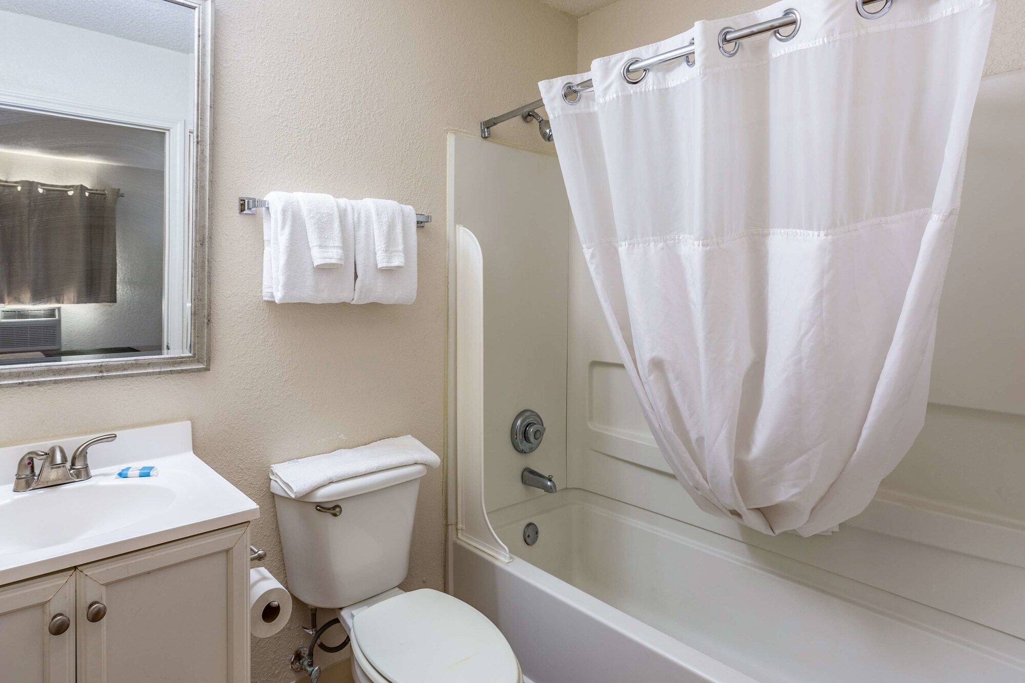 HomeTowne Studios Gainesville, GA