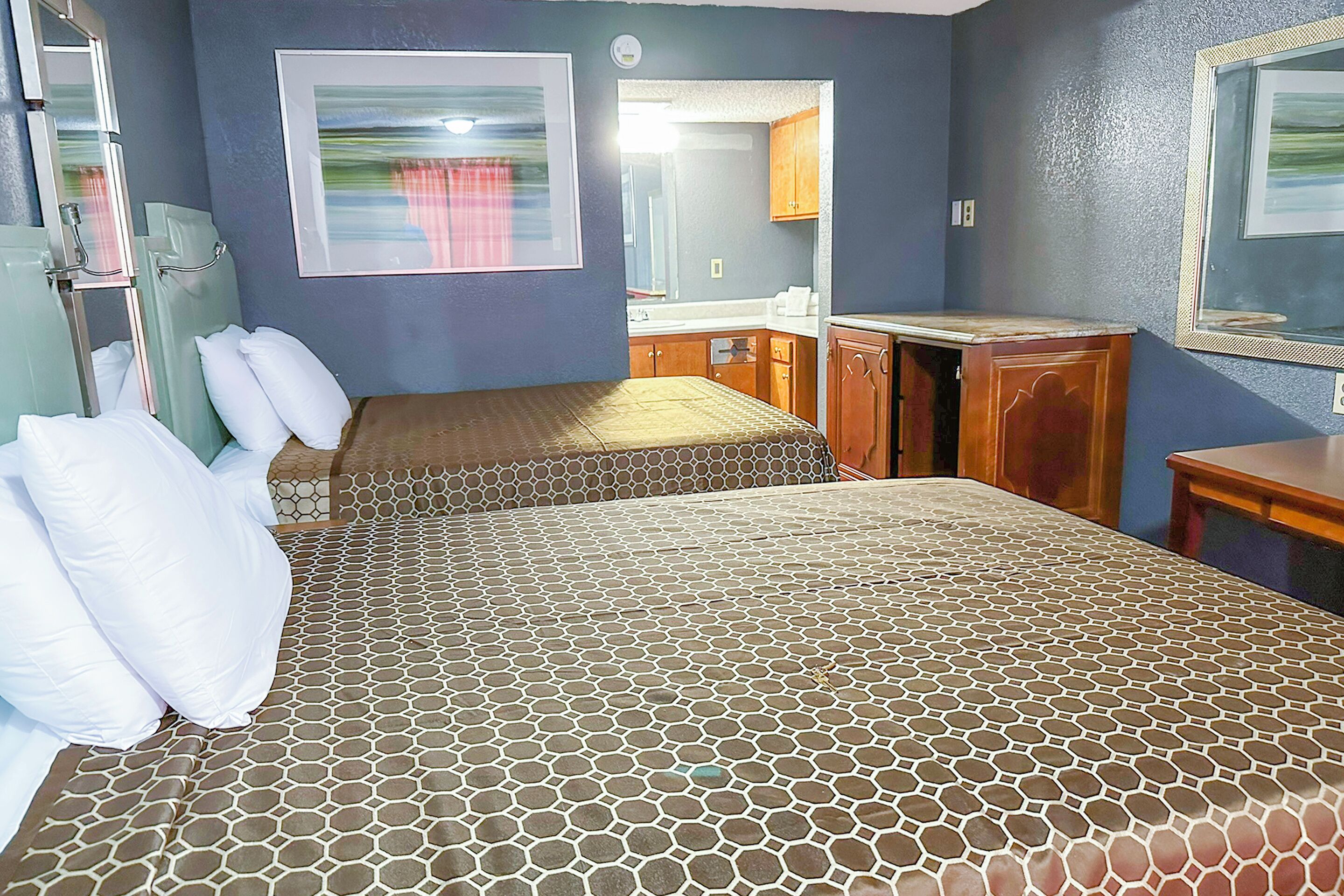 Hahira Inn By OYO near Valdosta