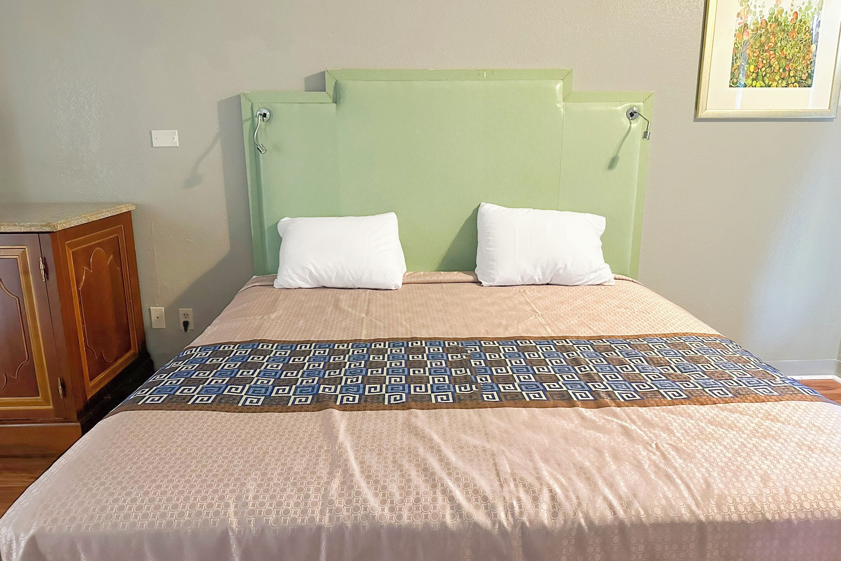 Hahira Inn By OYO near Valdosta