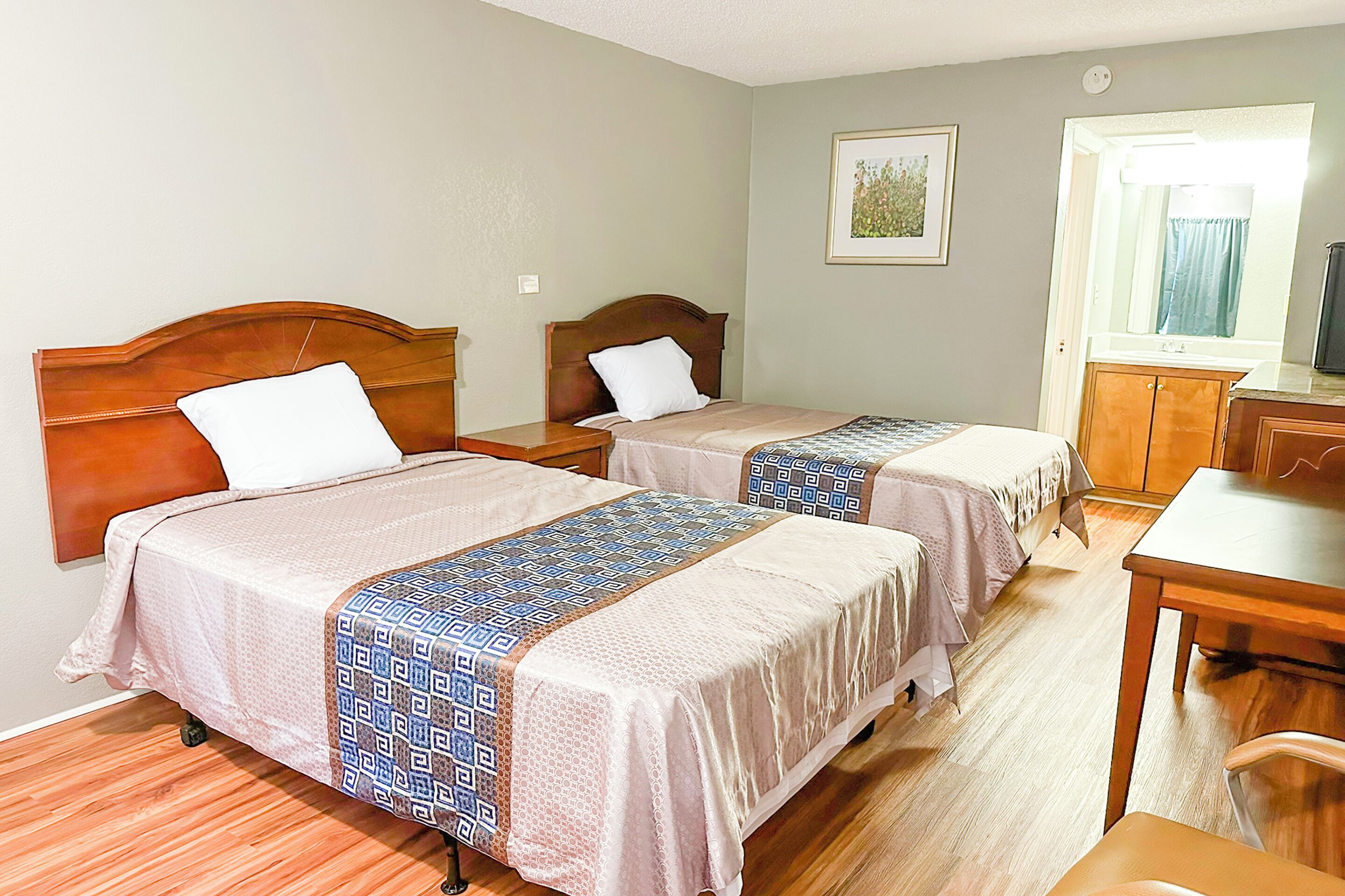 Hahira Inn By OYO near Valdosta