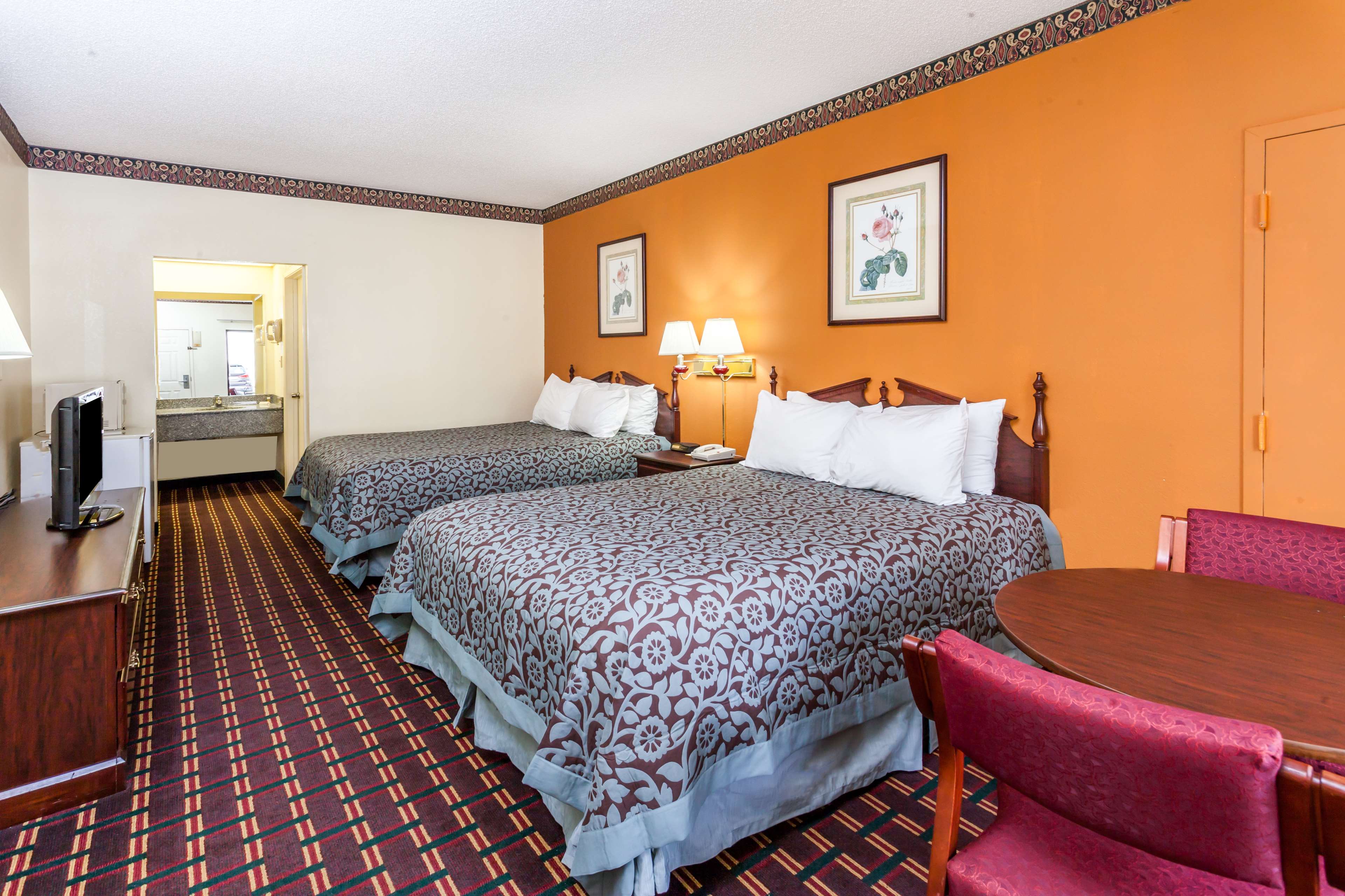 Days Inn by Wyndham Jackson