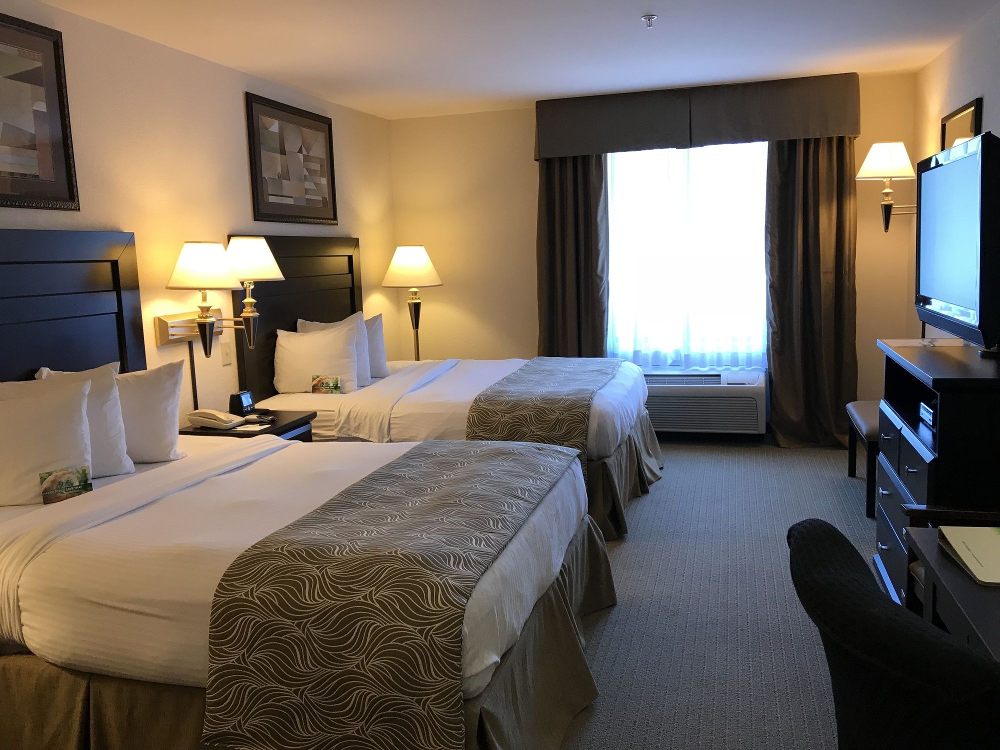 Wingate By Wyndham Lagrange