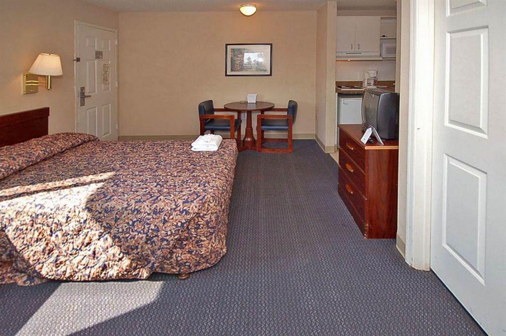 Budgetel Lithia Springs