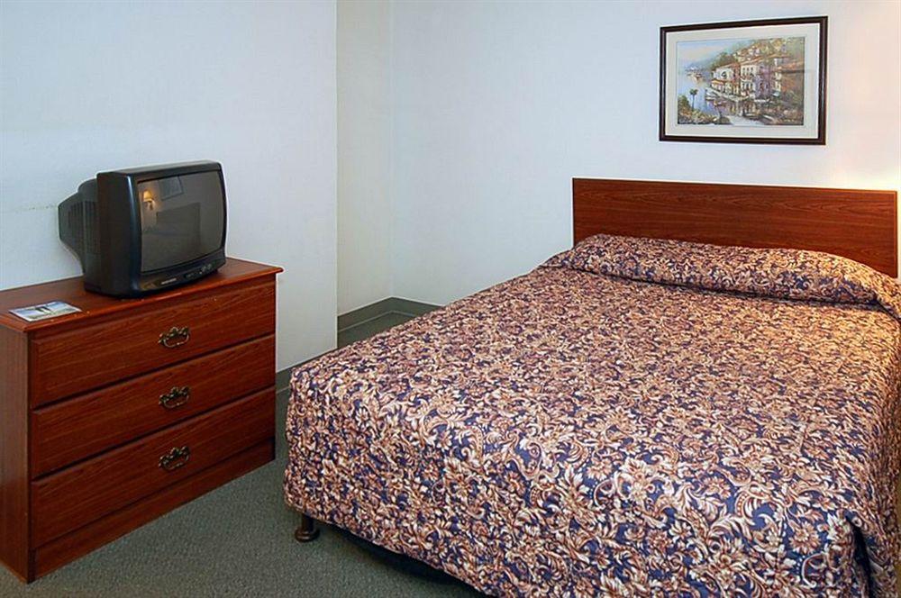 Budgetel Lithia Springs