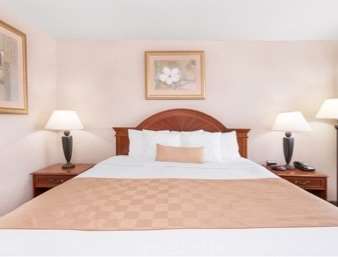 Ramada by Wyndham Macon