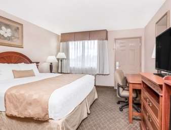 Ramada by Wyndham Macon