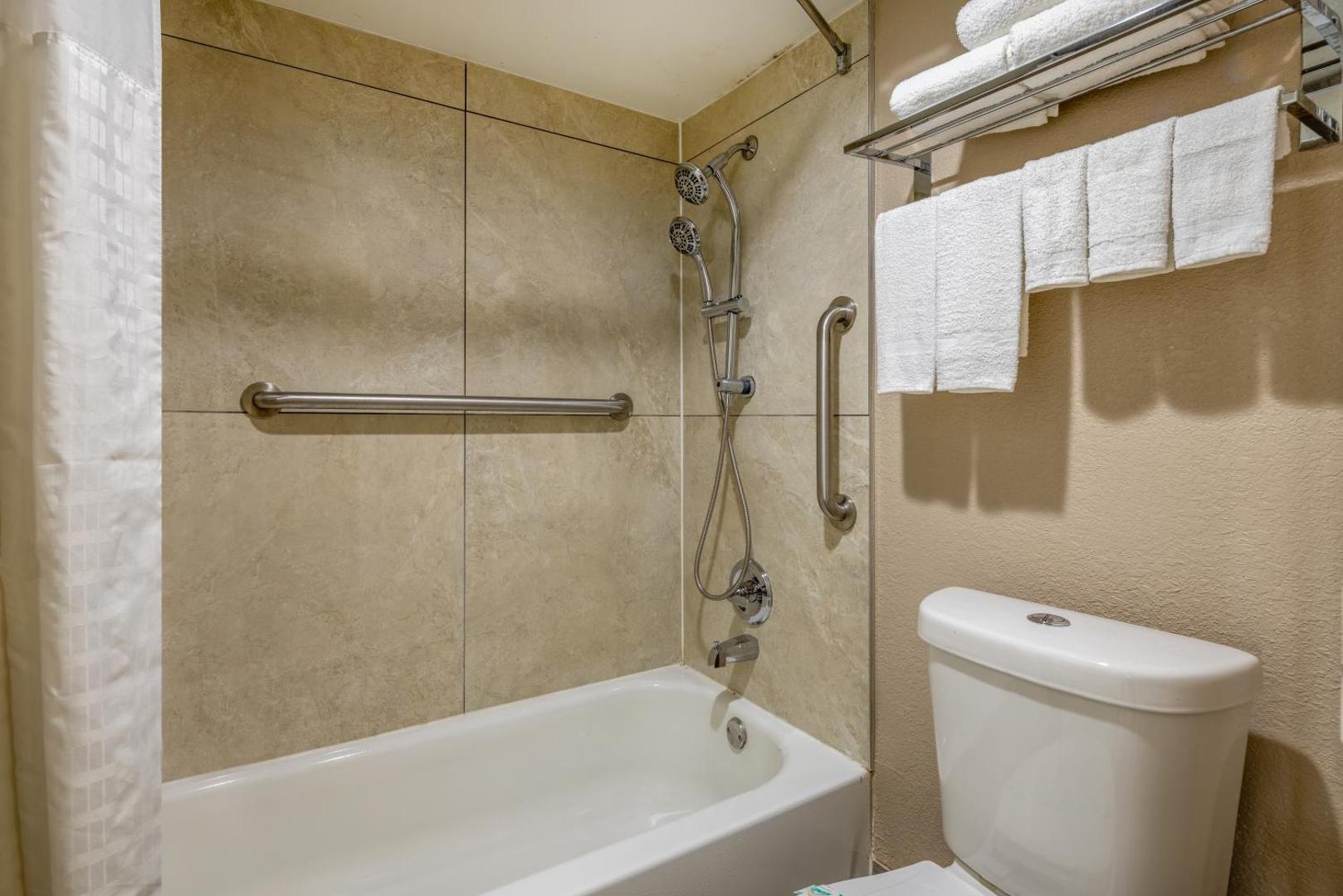 Super 8 by Wyndham McDonough GA