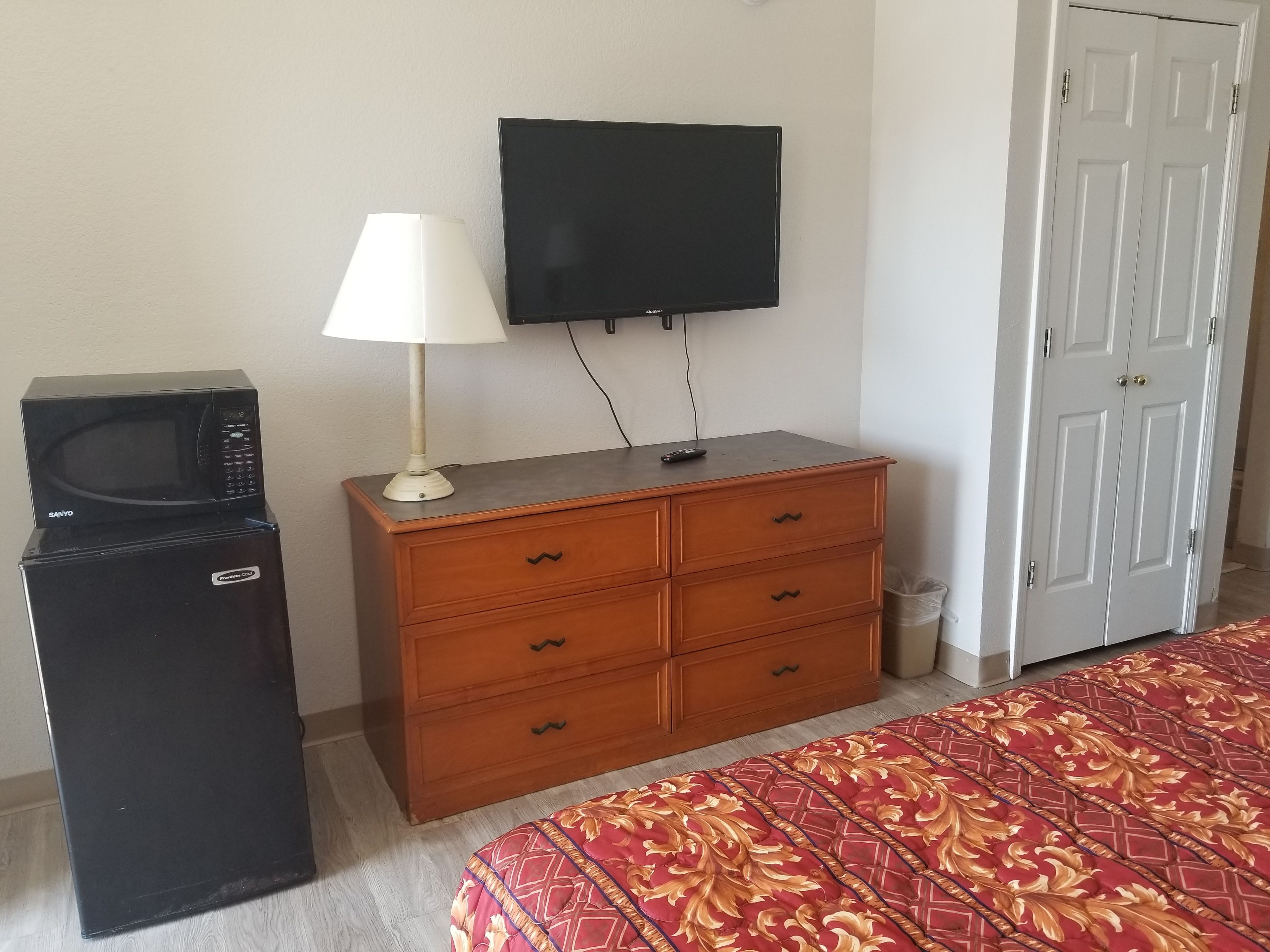 Horizon Inn & Suites