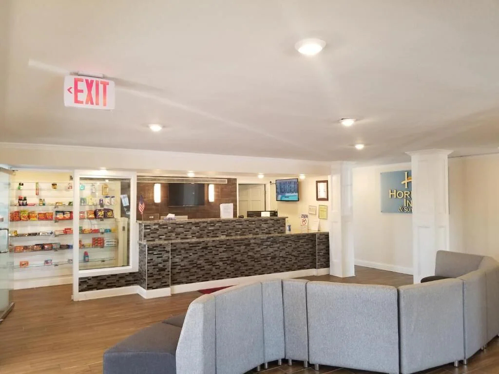 Horizon Inn & Suites