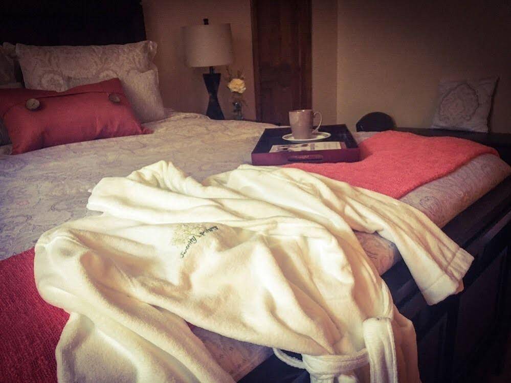 Serenity Pointe Bed and Breakfast