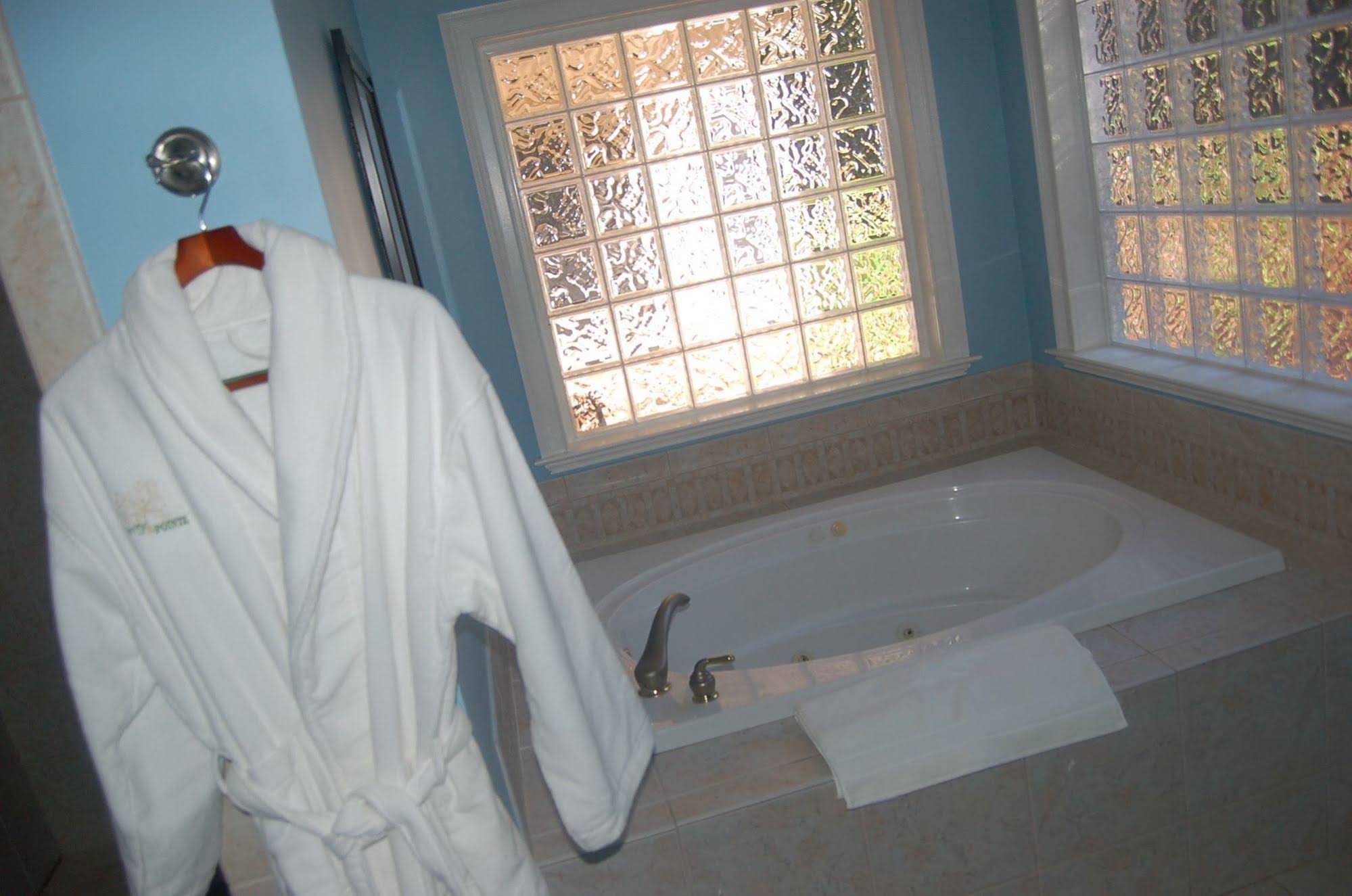 Serenity Pointe Bed and Breakfast