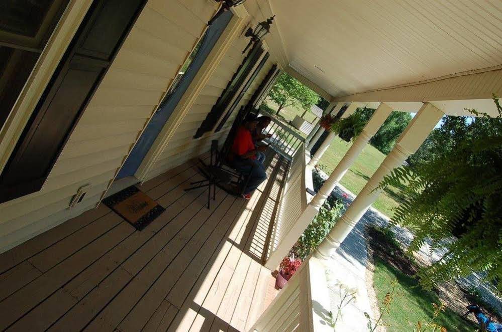 Serenity Pointe Bed and Breakfast