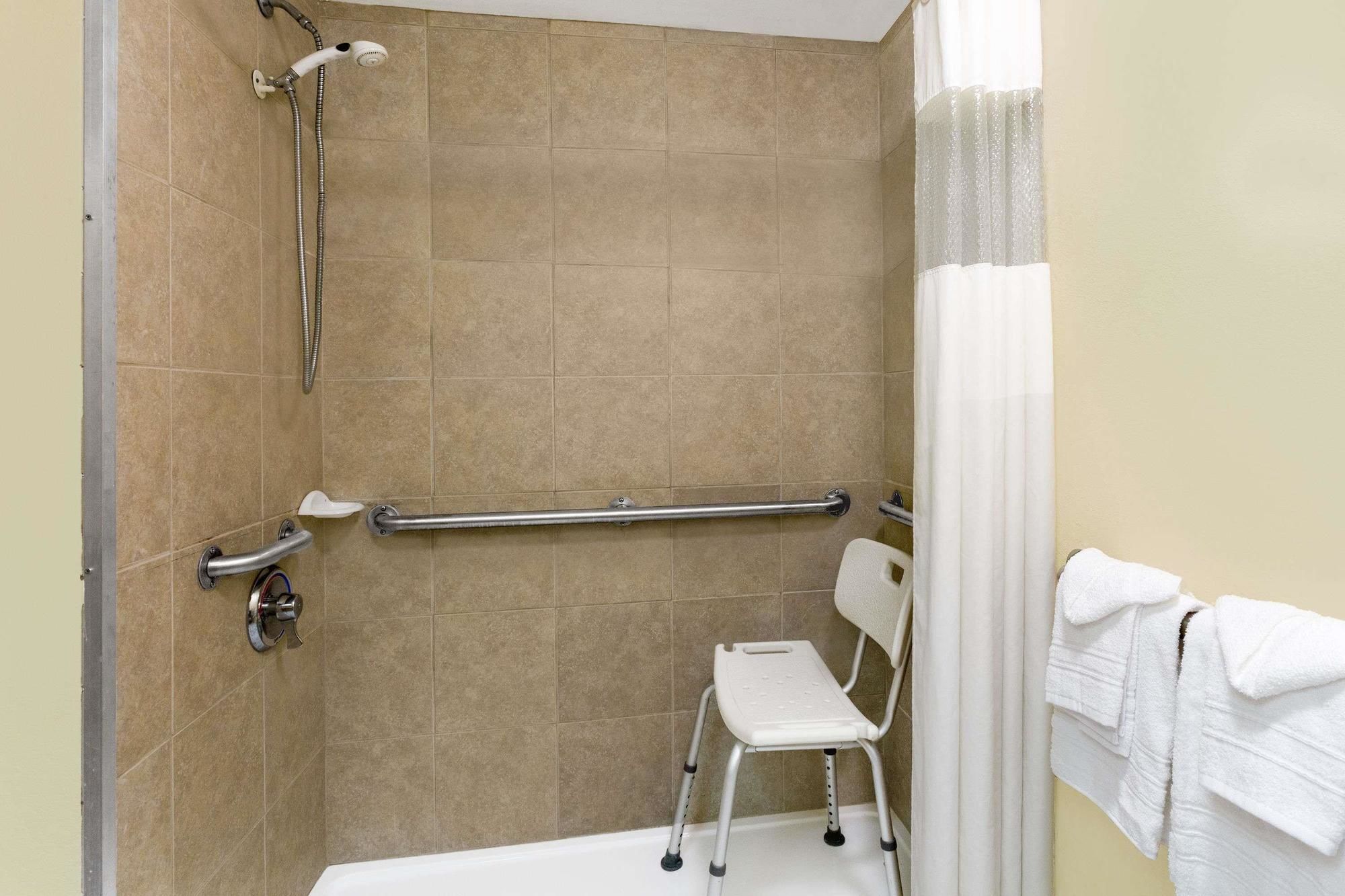 Travelodge by Wyndham Perry GA