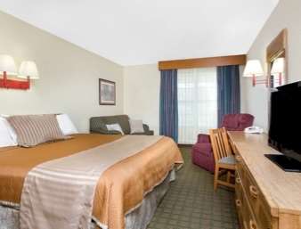 Travelodge by Wyndham Perry GA