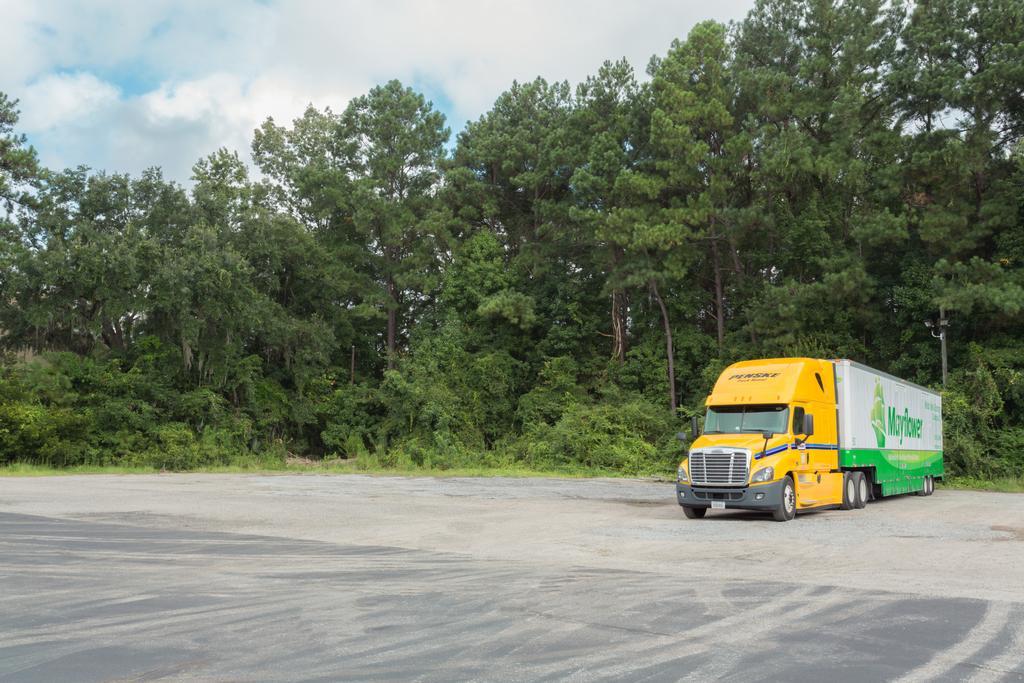 Red Roof Inn Savannah - Richmond Hill/ I-95