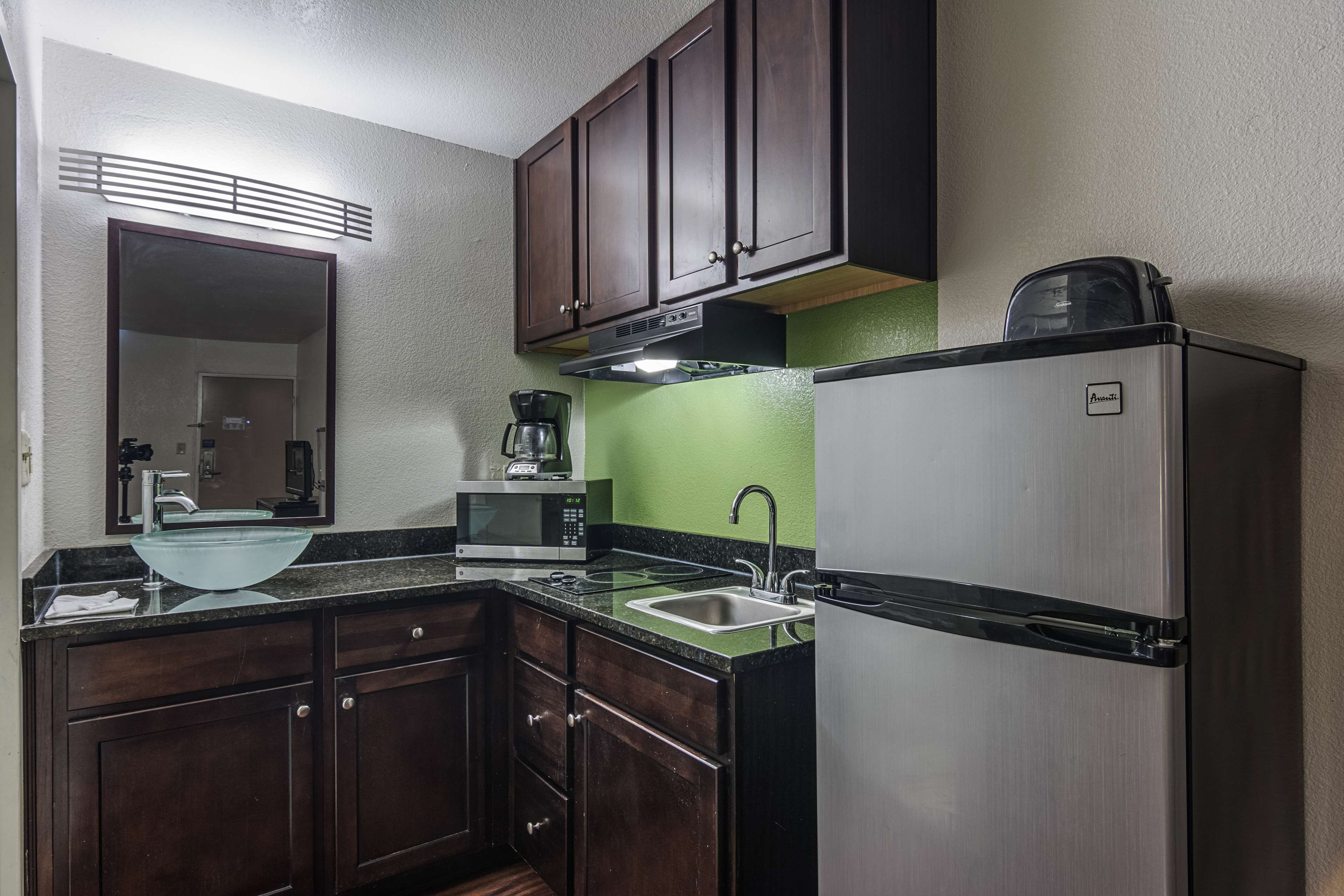 Studio 6 Skytop Rome