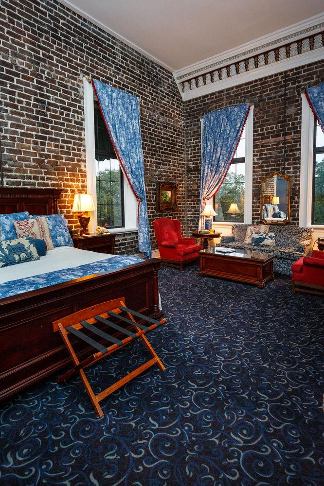 East Bay Inn, Historic Inns of Savannah Collection