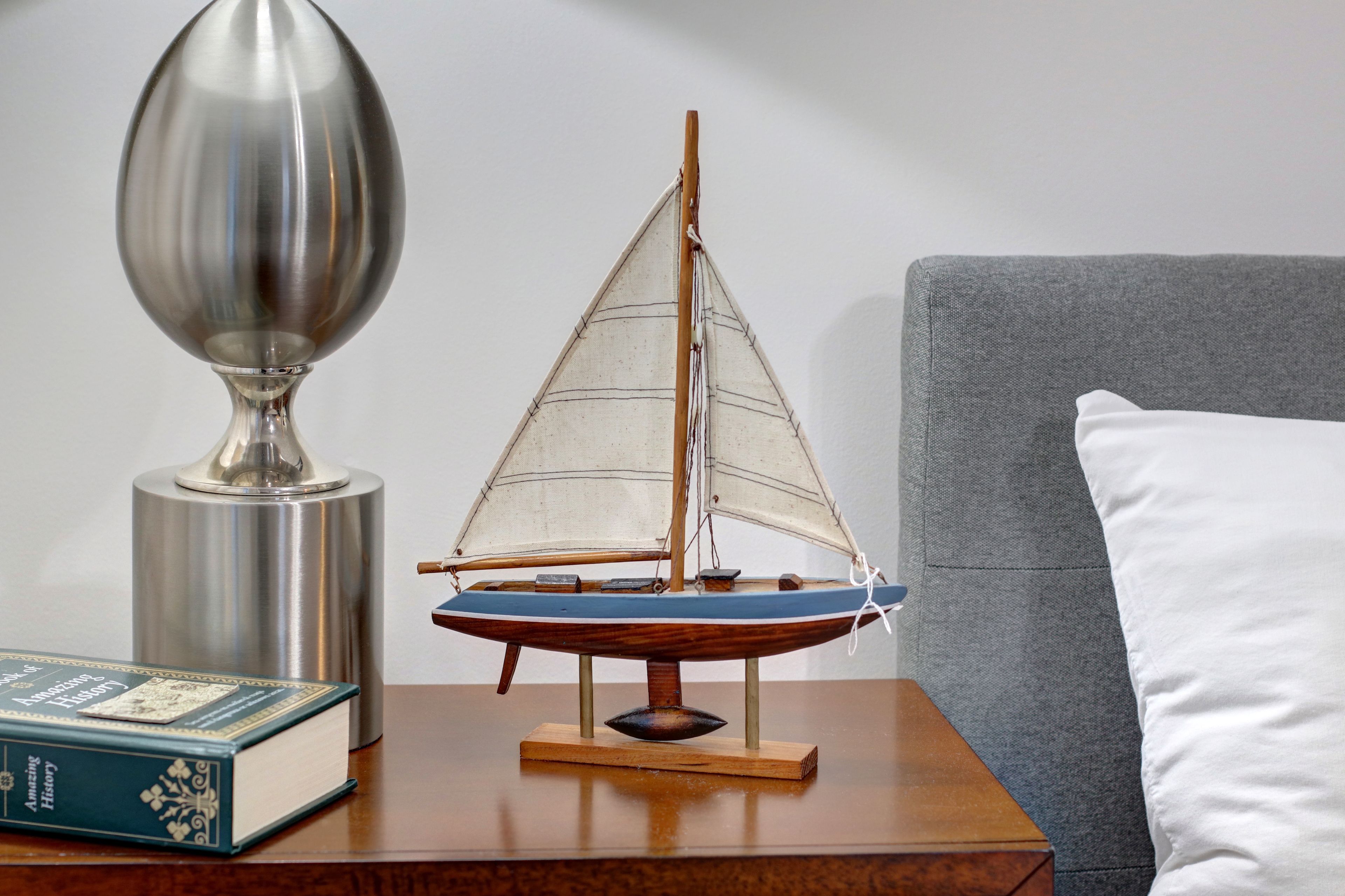 Gallery Stays - Pop Collection