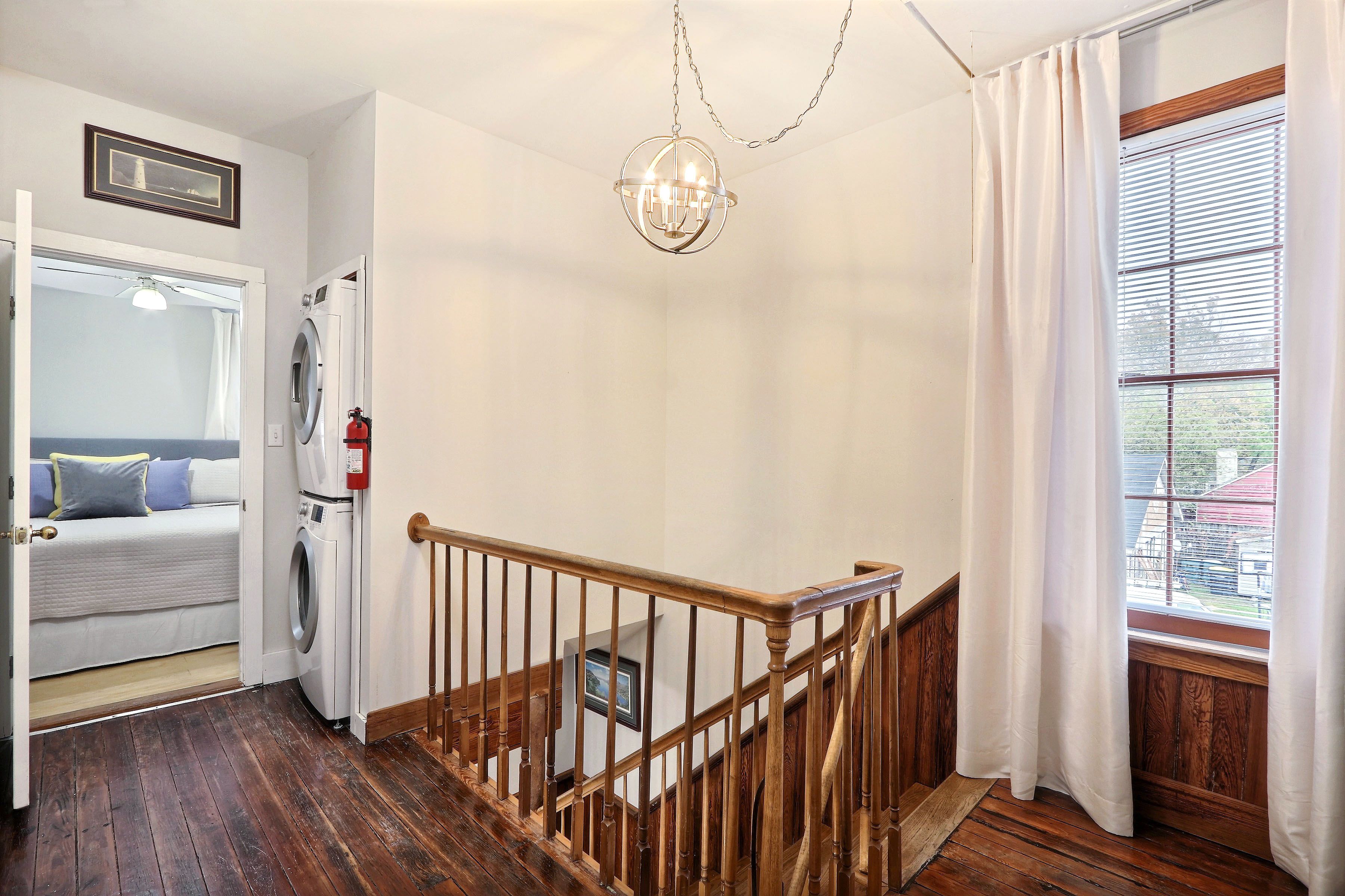 Gallery Stays - Pop Collection