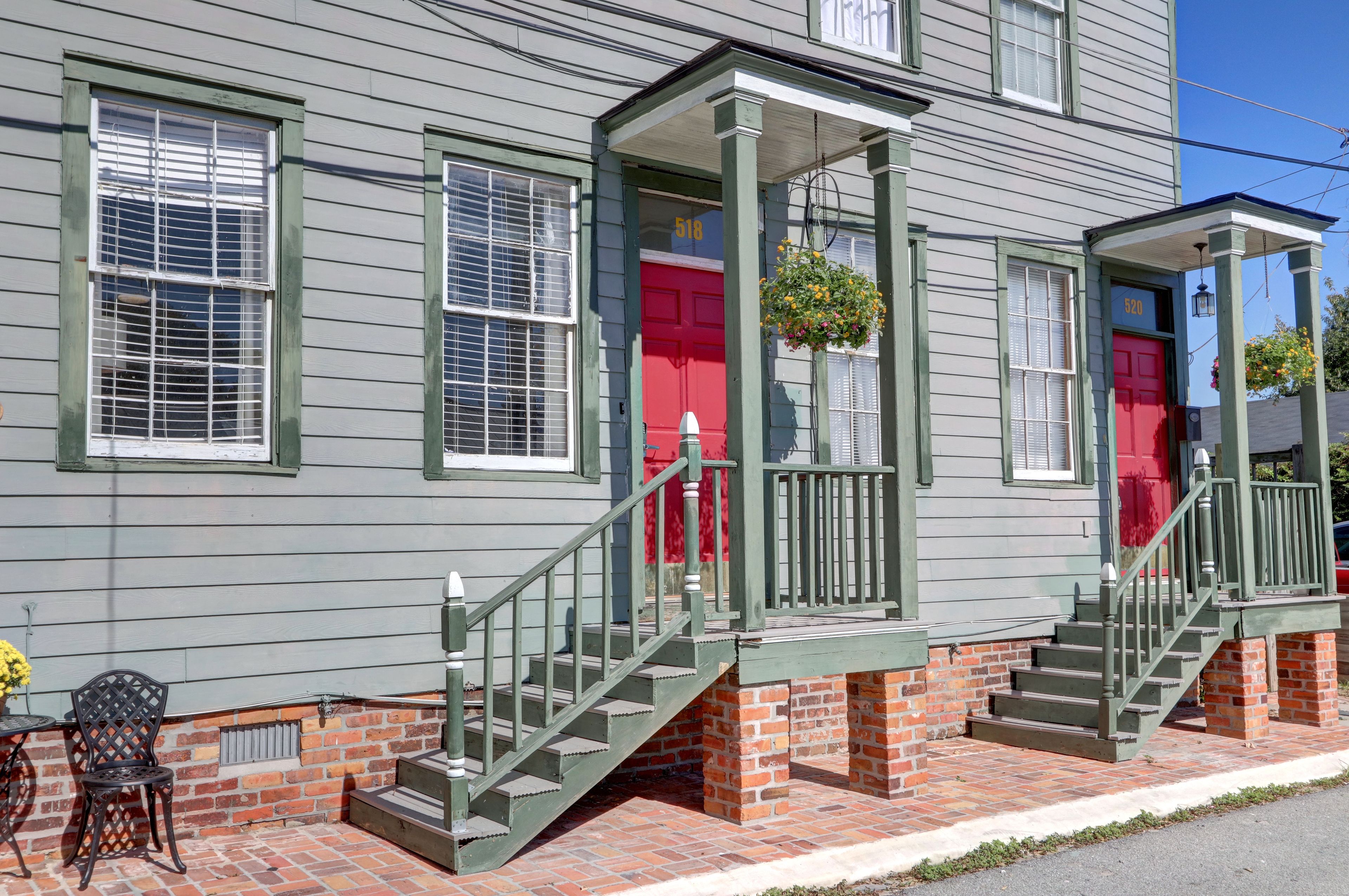 Gallery Stays - Pop Collection