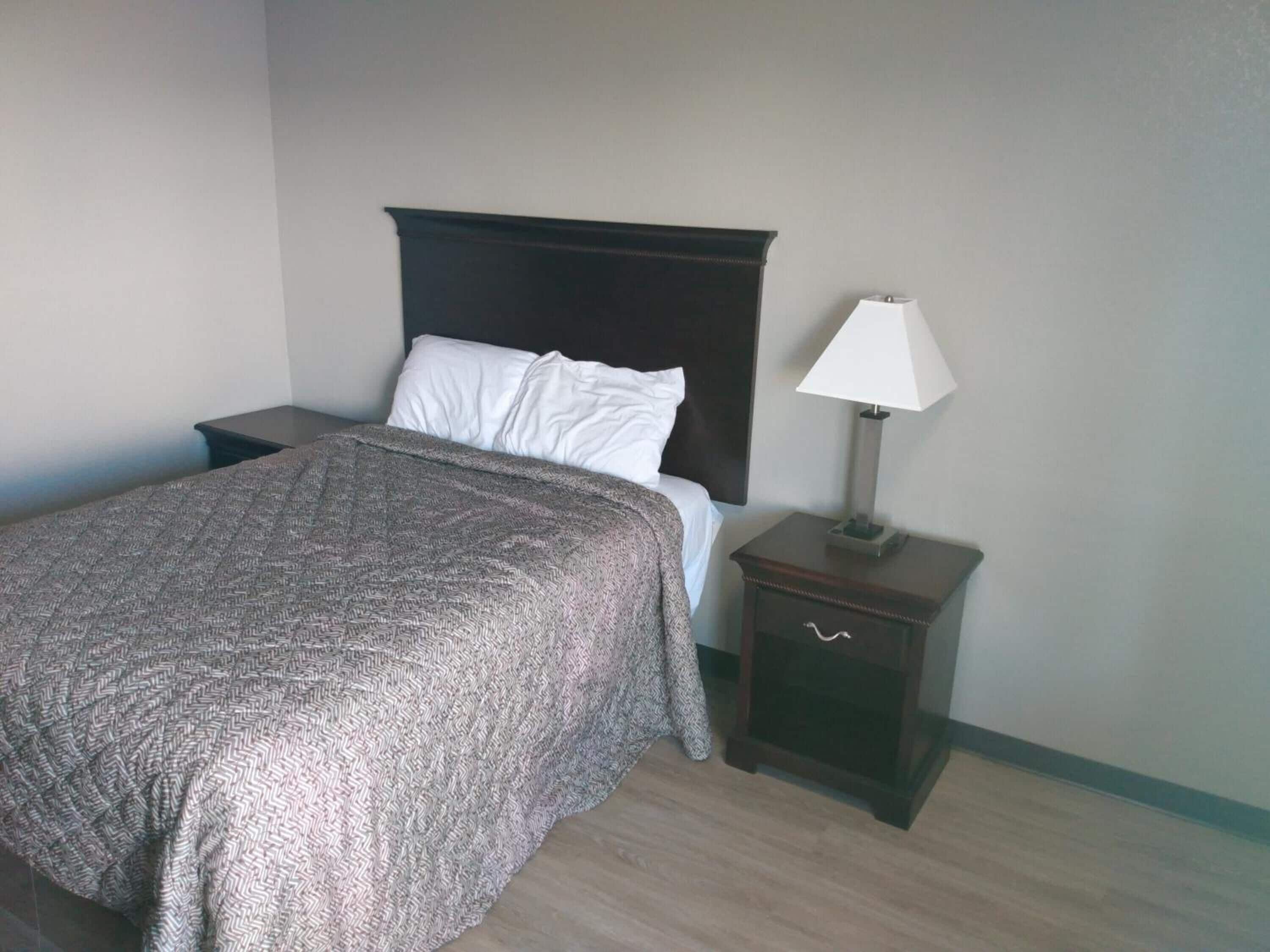 Gateway Inn-Savannah