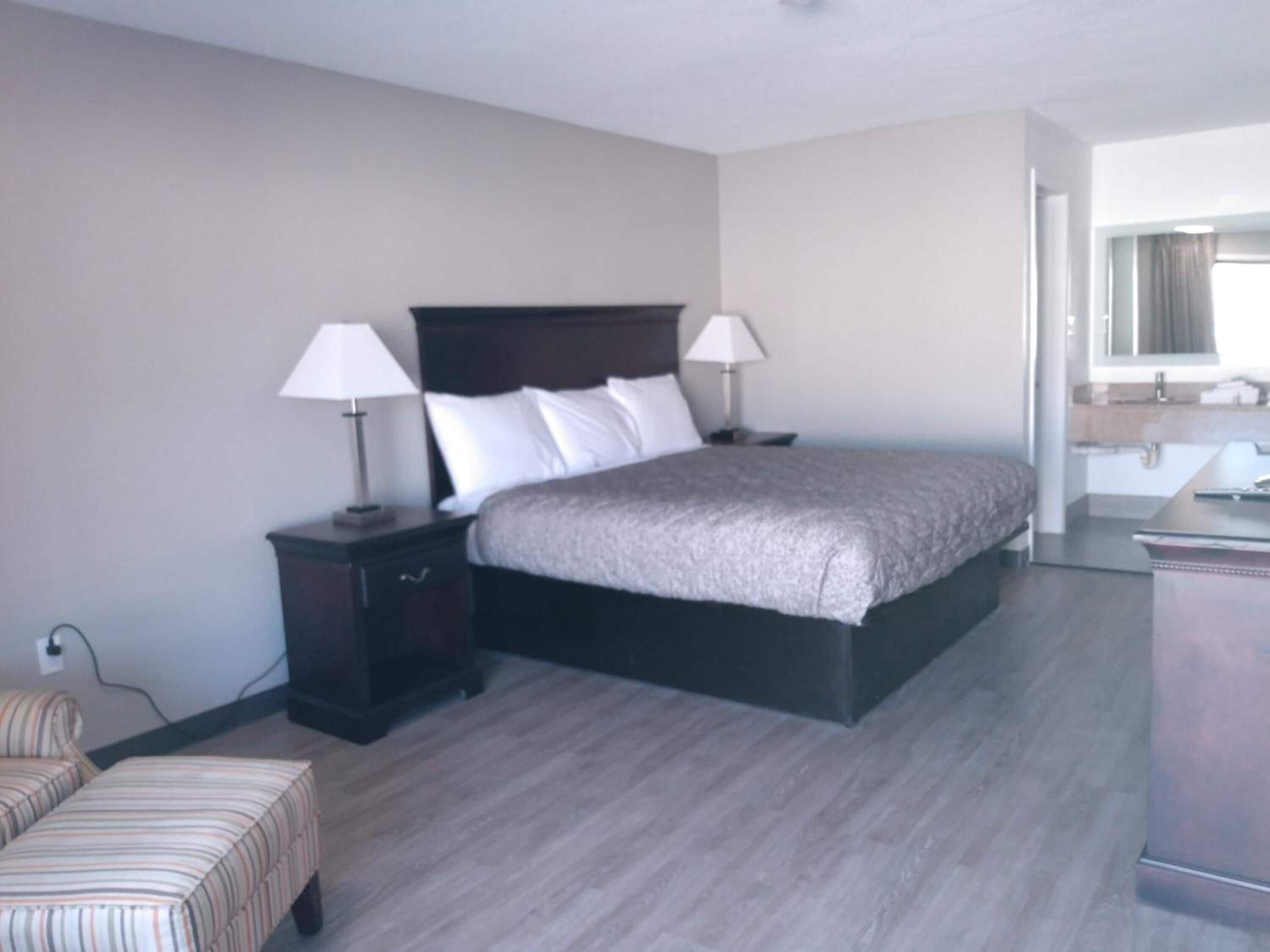 Gateway Inn-Savannah