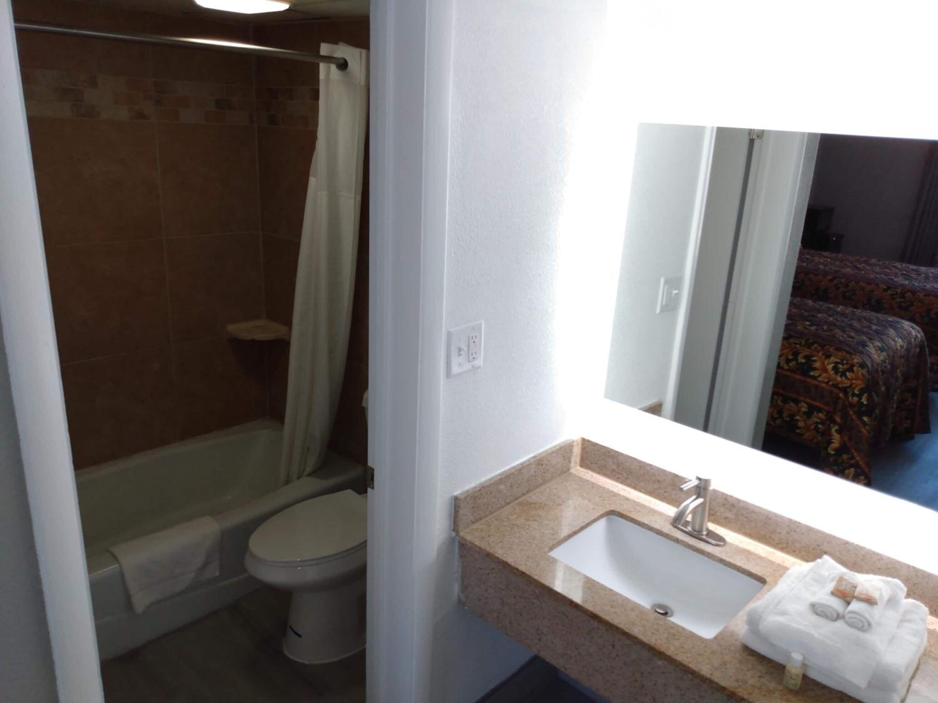 Gateway Inn-Savannah