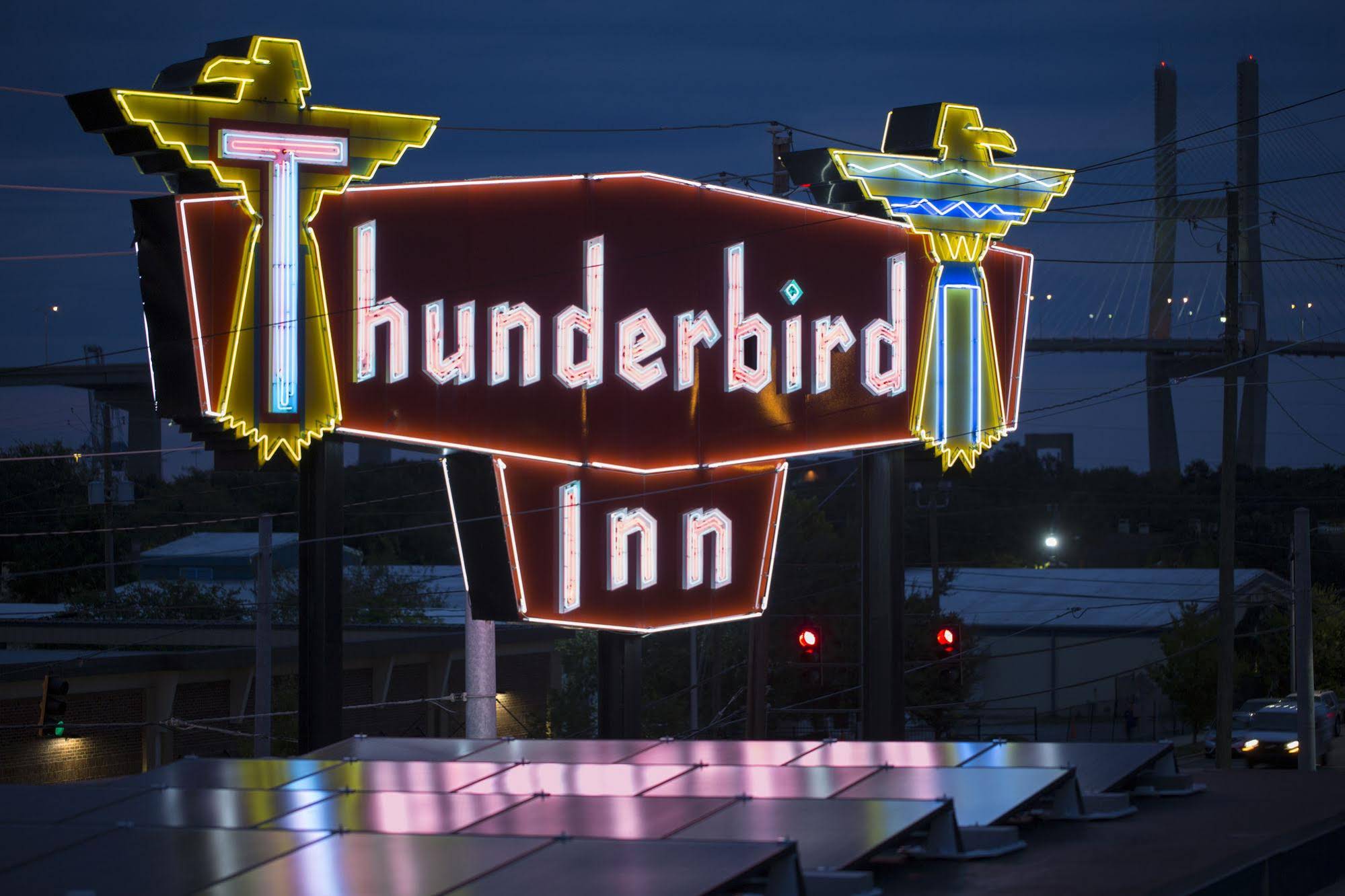 Thunderbird Inn